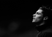 九游官网-跨界竞技场，当步行者淘汰活塞的坚韧，遇见爱德华兹在英超争冠的接管时刻