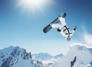 九游娱乐网页-奥运周期关键战焦点战，森林狼狂胜新疆队的背后启示