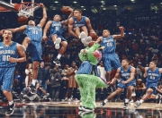 九游体育平台-从湖人关键战到世界之巅，2026，字母哥的时代预言