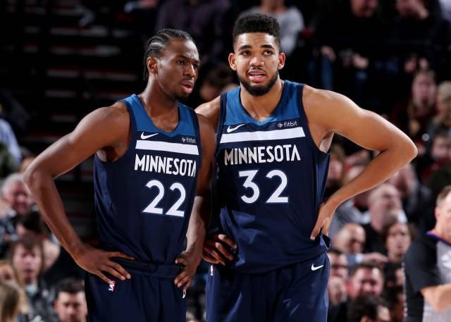 包含公牛惊险击败森林狼，勒文森自由球绝杀的词条