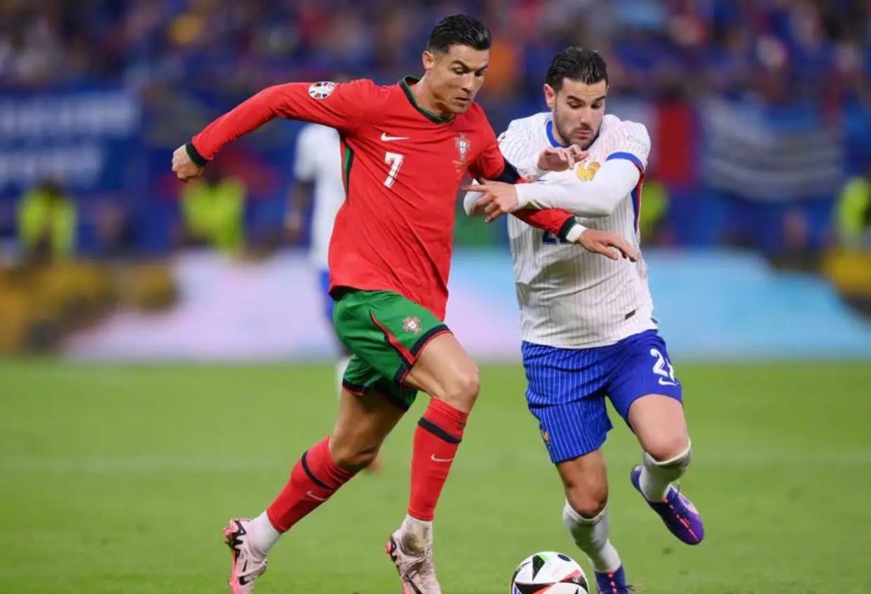 欧洲杯角逐赛险胜,博弈激烈!的简单介绍 欧洲杯角逐赛险胜,博弈激烈!的简单介绍