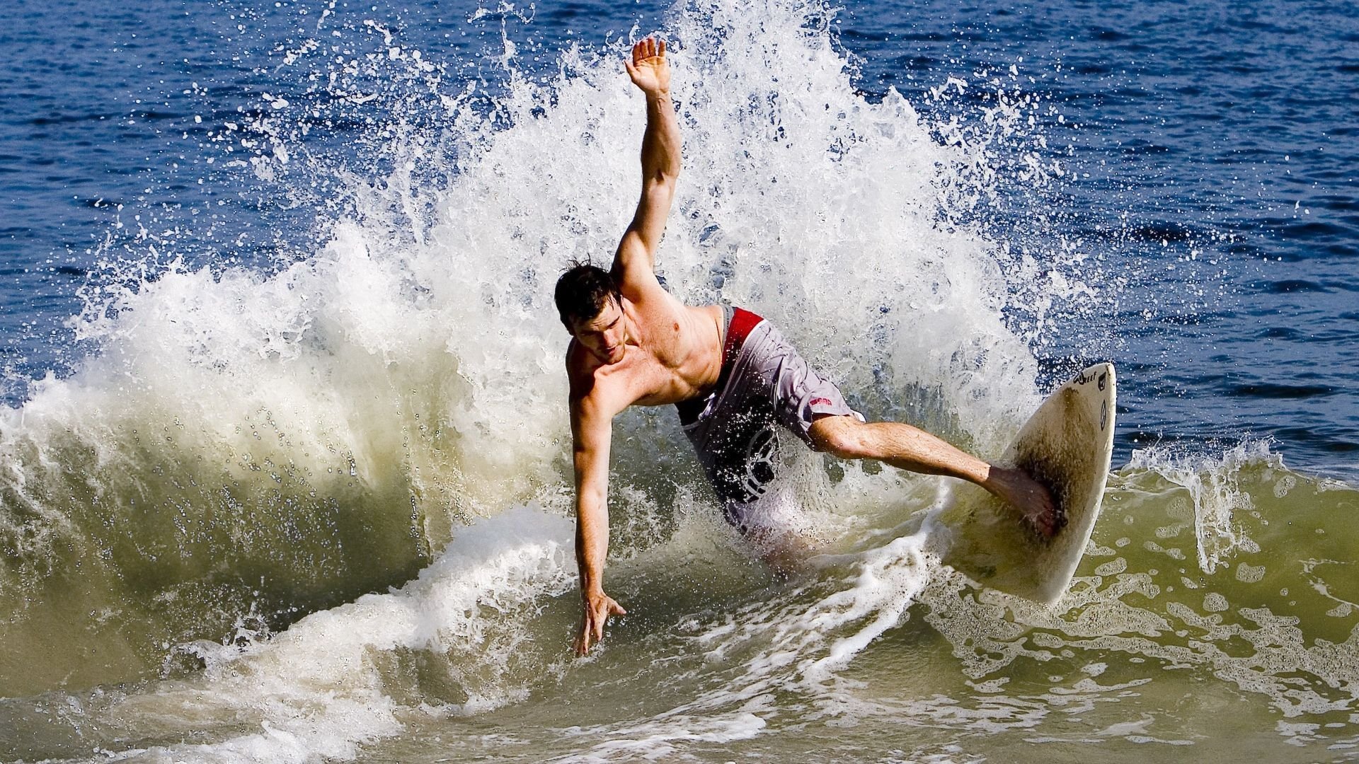 冰与火的博弈，瑞士封锁爱尔兰，凯恩如何以节奏掌控全局