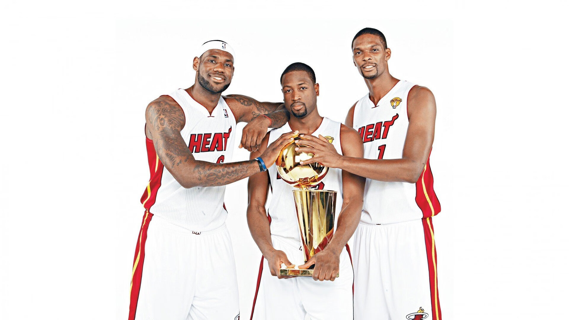 佩德里惊艳四座，那不勒斯逆转巴黎，一场定义现代足球的夜晚