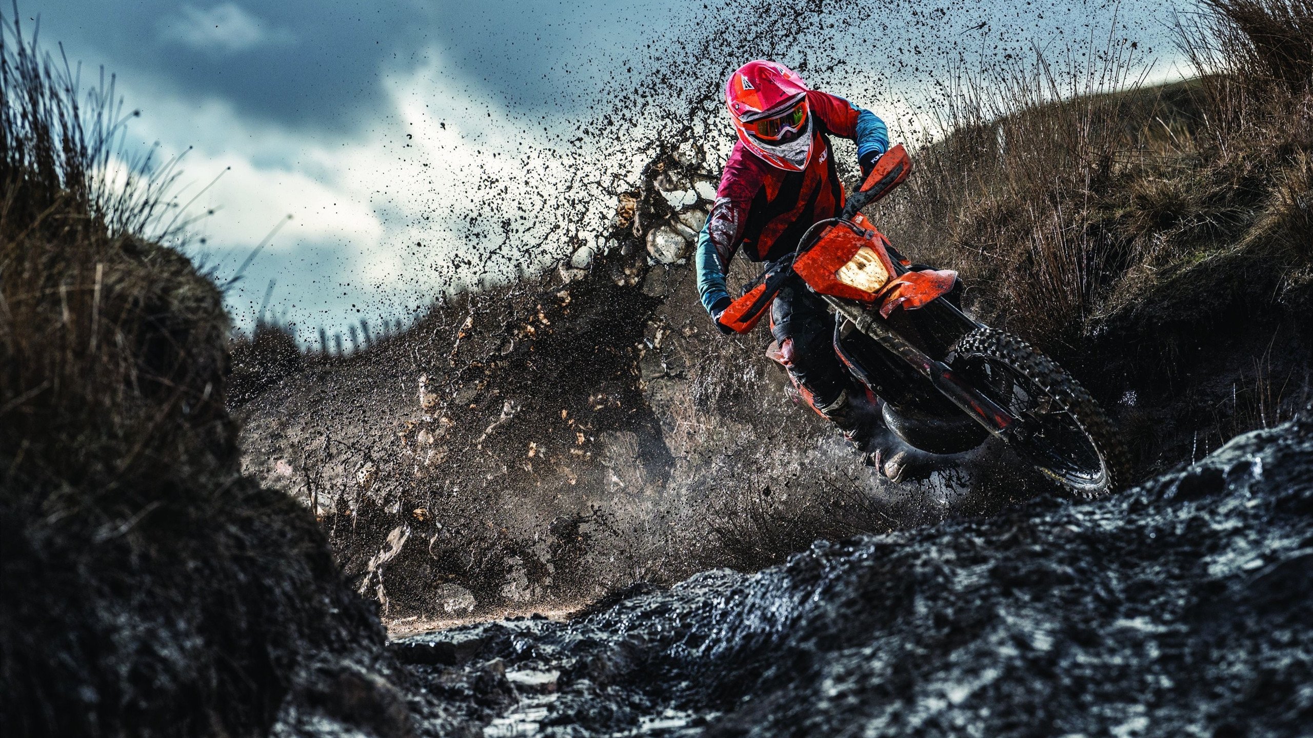 门迪神兵天降，法国逆转勒沃库森背后的战术与意志